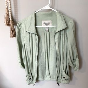 Short sleeve mint jacket